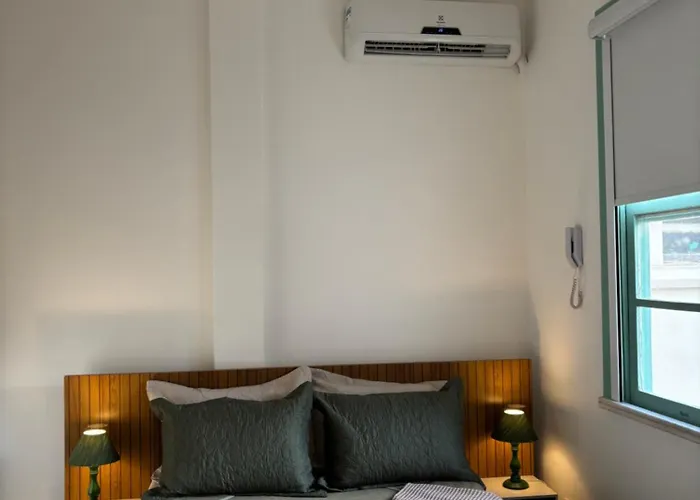 Copacabana - Posto 2 - Ao Lado Calcadao - Confortavel Apartamento