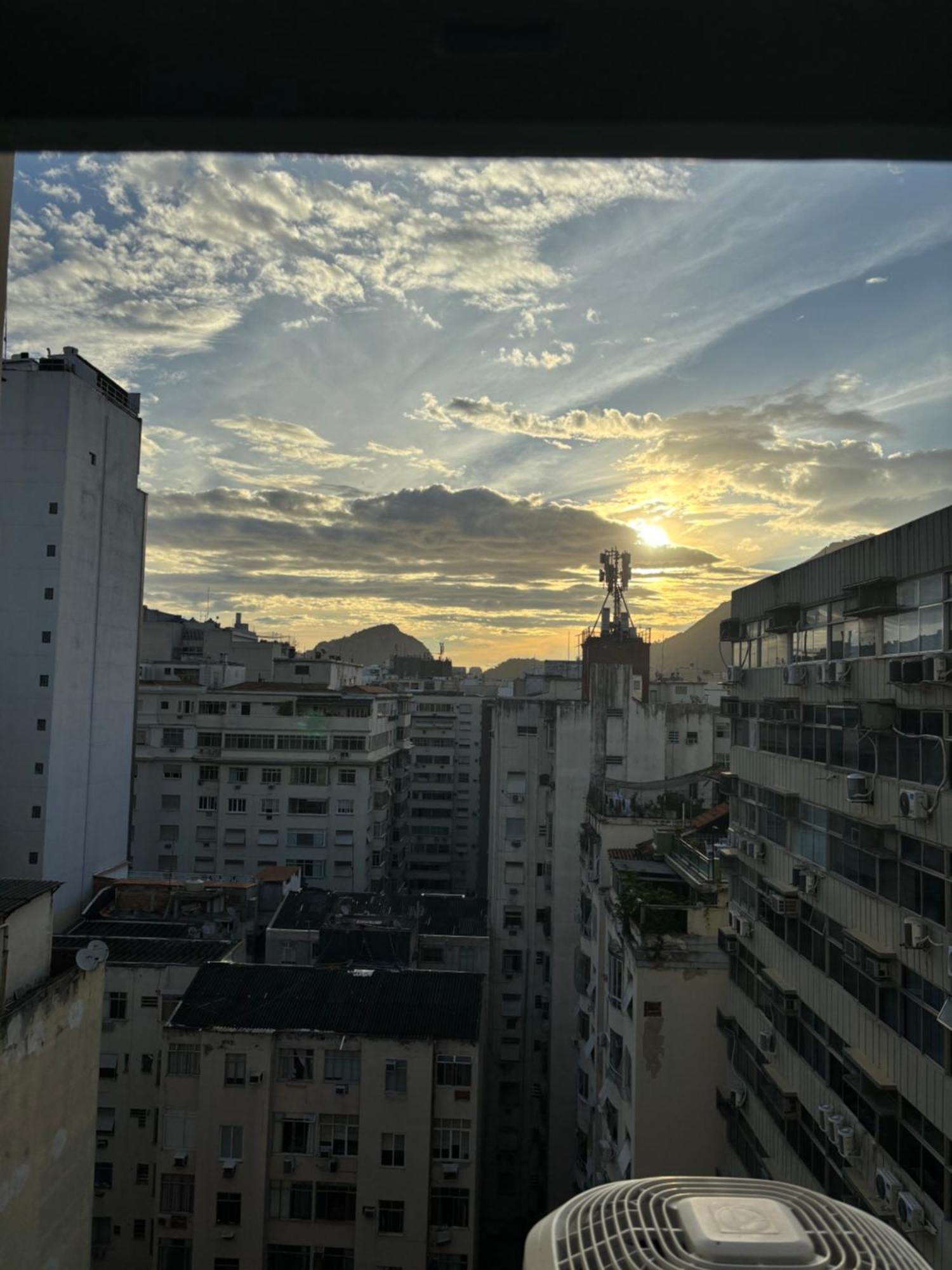 Copacabana - Posto 2 - Ao Lado Calcadao - Confortavel Apartamento Rio de Janeiro